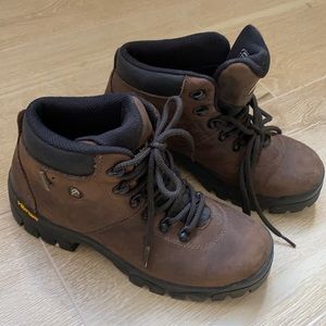 Alpine Design Vibram Waterproof Hiking/Winter Boot